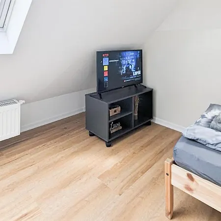 Alfa 3br 5 Beds Netflix Inet Ebk Wasen